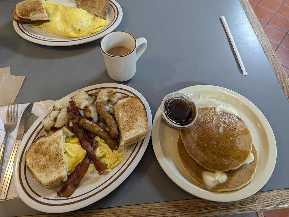 Flo's Big Breakfast